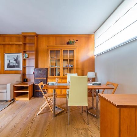 Cozy Apt - Corso Vercelli & Conciliazione M1 Milan Extérieur photo