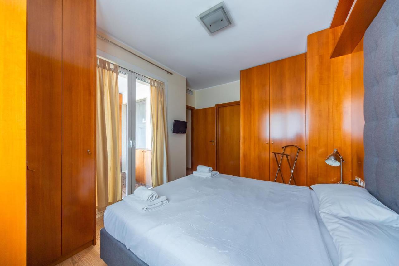Cozy Apt - Corso Vercelli & Conciliazione M1 Milan Extérieur photo